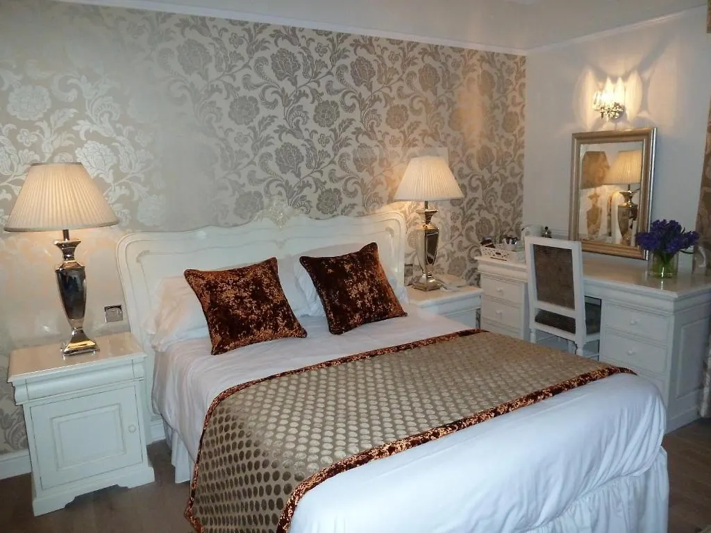 The Belmore Sale United Kingdom