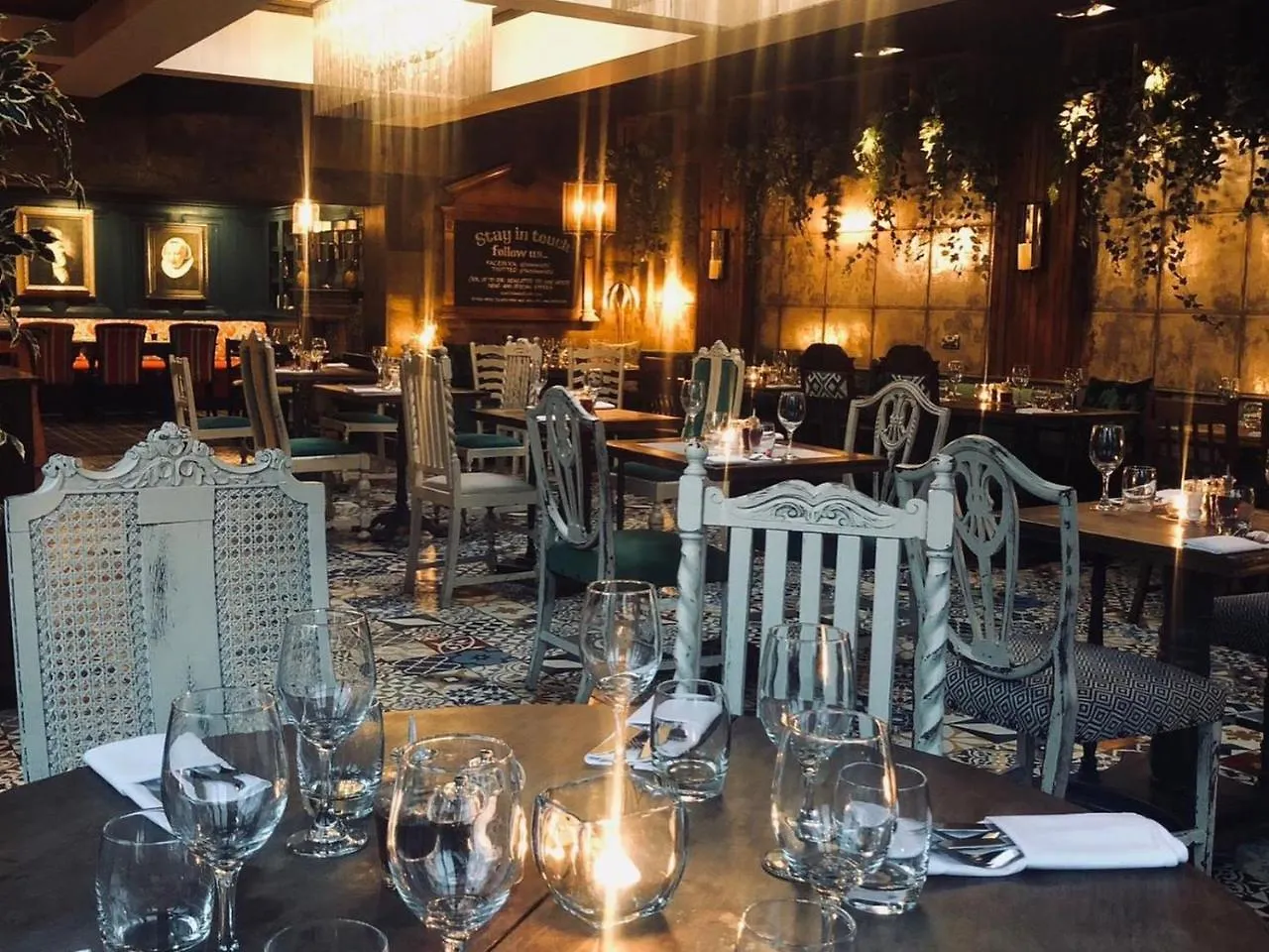 Hotel The Belmore Sale